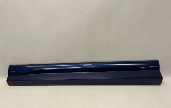 Audi Q2 - Front door trim (molding)