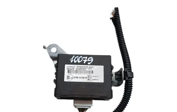 Lexus RX 330 - 350 - 400H Immobilizer control unit/module 8978048020 97RI010579 626404000