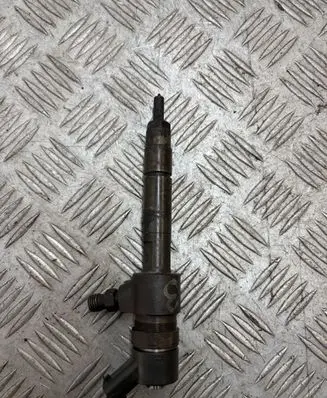 Opel Zafira B Fuel injector 0445110165