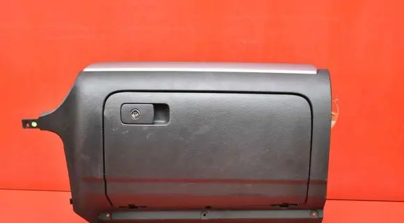 Volkswagen Golf Plus Glove box 1K1857290