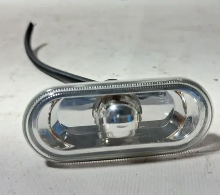 Volkswagen Polo Front fender indicator light 1J0949117