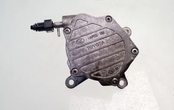 Toyota Avensis T250 Vacuum pump 01080654 VAPEC19S
