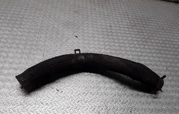 KIA Carens I Engine coolant pipe/hose