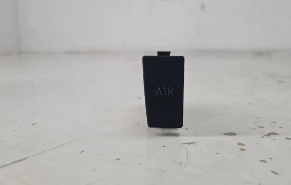 Traction control (ASR) switch