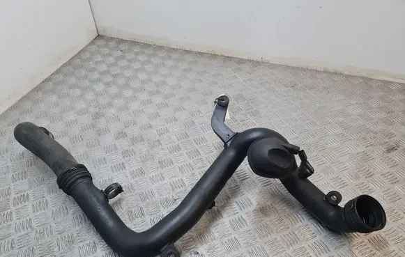 Skoda Octavia Mk2 (1Z) Intercooler hose/pipe 