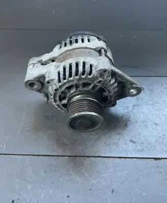 Opel Insignia A Generator/alternator 13502583