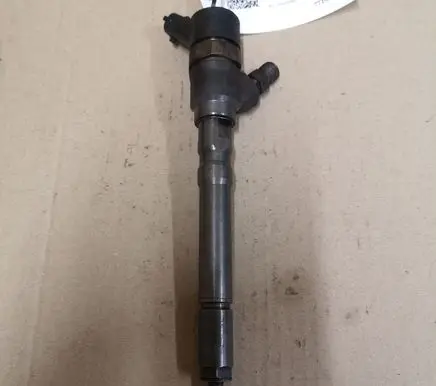 Hyundai Tucson JM Fuel injector 0445110064