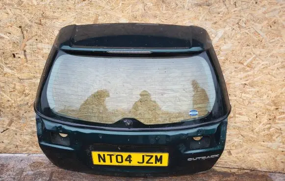 Subaru Outback Tailgate/trunk/boot lid