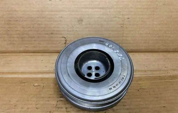 BMW X3 G01 Crankshaft pulley 8638446