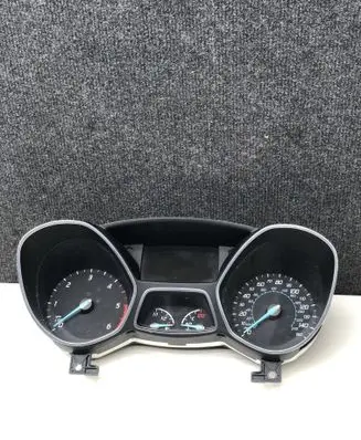 Ford Kuga II Speedometer (instrument cluster) DV4T10849MHA