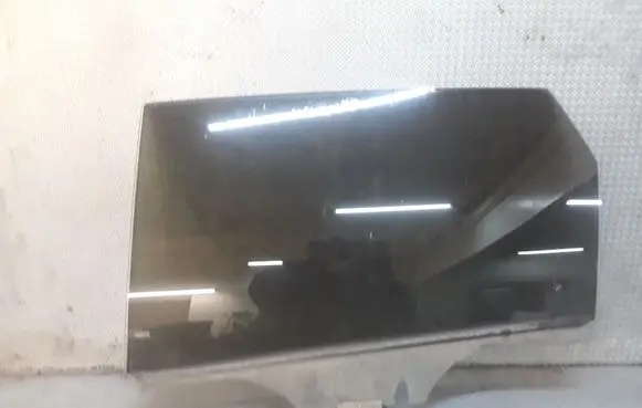 Hyundai i30 Rear door window glass 