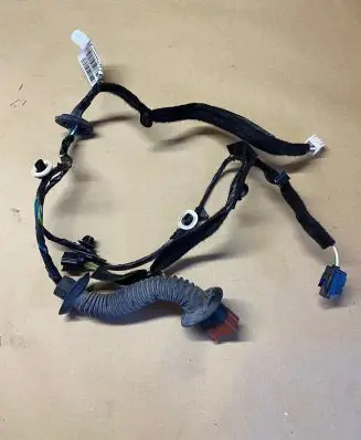 Dacia Duster II Rear door wiring loom P241260522R 9506148 25750