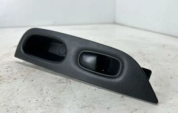 Nissan Rogue Rear door window switch trim 829604BA0A
