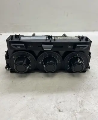 Citroen DS3 Climate control unit X8034003