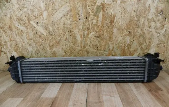Opel Astra K Intercooler radiator 39185908