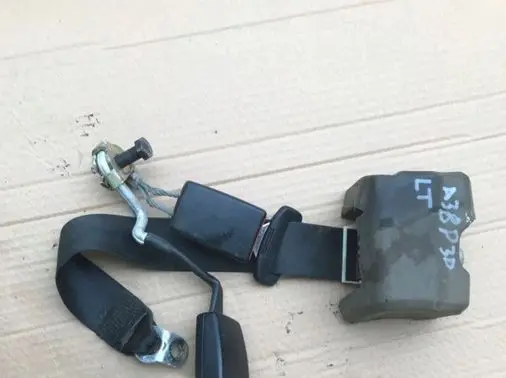 Audi A3 S3 8P Rear seatbelt 8P3857805B