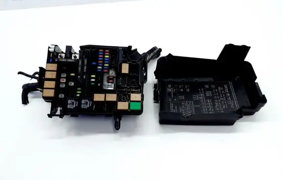 Fuse box set