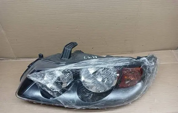 Nissan Almera N16 Headlight/headlamp 082151196L 200412