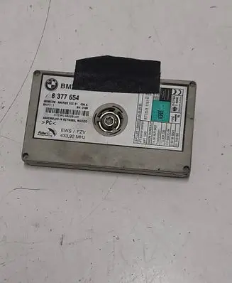 BMW X5 E53 Antenna control unit 8377654