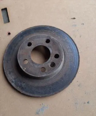 Volkswagen Transporter - Caravelle T4 Rear brake disc