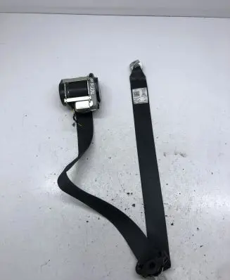 Skoda Yeti (5L) Front seatbelt 5L0857701