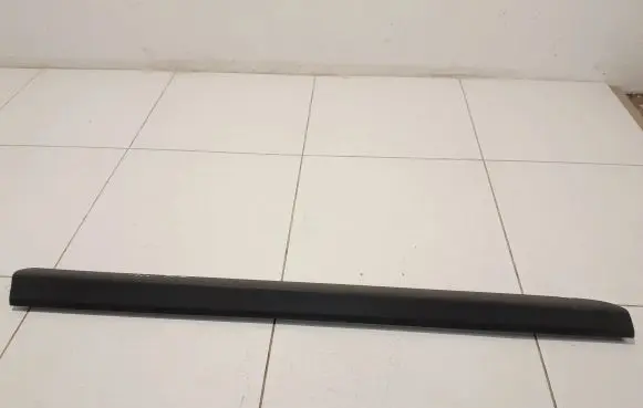 Ford S-MAX Front door trim (molding) EM2BR20849A