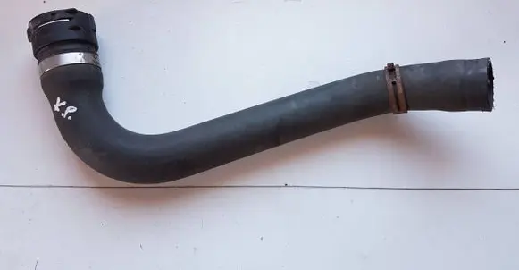 Mercedes-Benz V Class W447 Engine coolant pipe/hose A4475010682