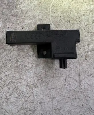 Audi A8 S8 D4 4H Keyless system antenna 8K0907247