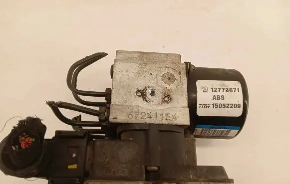 Mercedes-Benz C W203 ABS Pump A2045455132 10061339421 28526060043