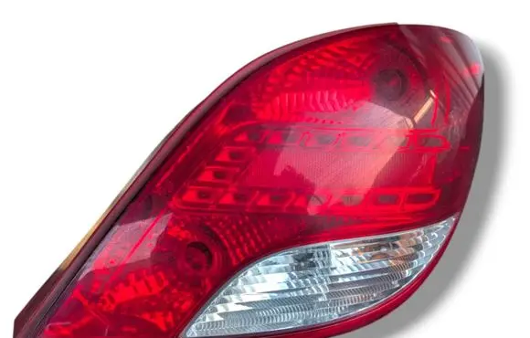Peugeot 207 Rear/tail lights 9686565980