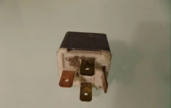 Volkswagen Golf IV Other relay 141951253B 4RA00351029