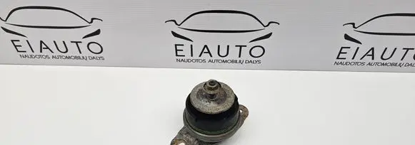 Citroen C5 Engine mount bracket 96358669
