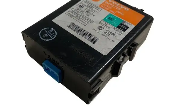 Volvo S70 V70 V70 XC Immobilizer control unit/module 9472725 1513008051