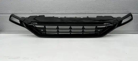 Volvo XC90 Front bumper lower grill 32345457
