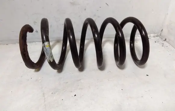 Opel Vivaro Front coil spring