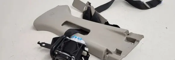 Mazda 6 Front seatbelt 1085479 0589P1000146 1077419