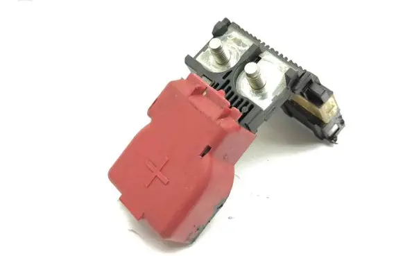 Nissan 370Z Battery relay fuse 