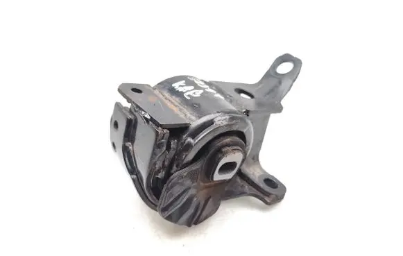 Mazda CX-5 II Engine mounting bracket