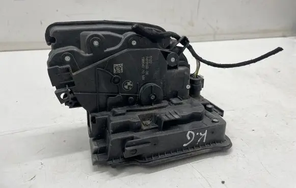 BMW X4M F98 Rear door lock 7473159