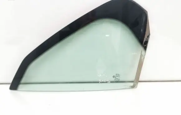 Volkswagen Jetta V Rear vent window glass 
