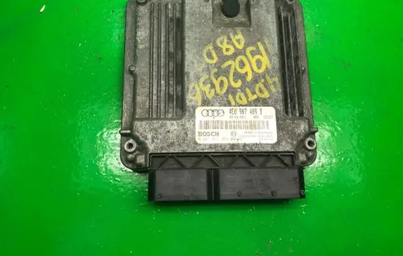 Audi A8 S8 D3 4E Engine control unit/module ECU 4E0907409B 4E0910409C 0281011099