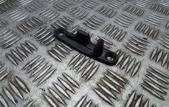 Volkswagen Transporter - Caravelle T5 Sliding door lock loop/hook striker 7H0843842B