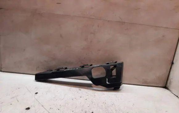 Ford Focus Front bumper mounting bracket 4M5117E857AC