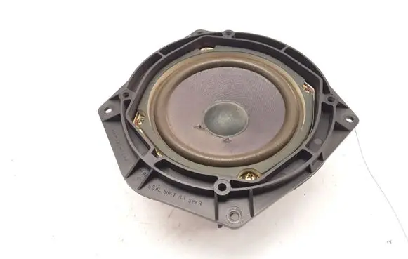 Honda Legend III KA9 Rear door speaker 39112SZ39000