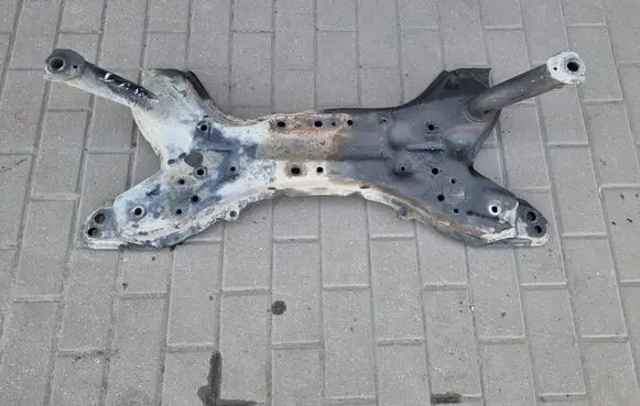 Toyota Yaris Front subframe 