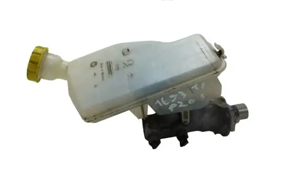 Peugeot 207 Master brake cylinder 32069745