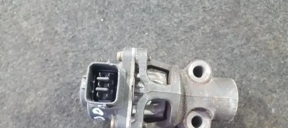 Mazda 323 F EGR valve