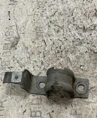 Mercedes-Benz ML W166 Sway bar bush bracket, front A1663230340
