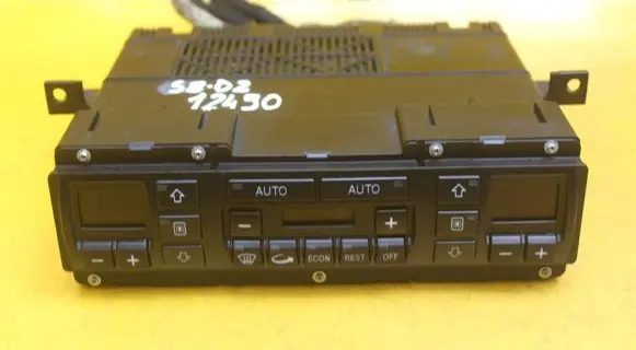 Audi A8 S8 D2 4D Climate control unit 4D0820043C 5HB00715501