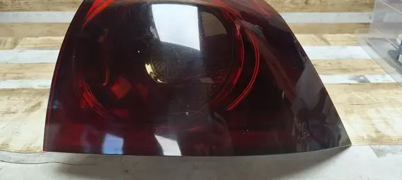 Volkswagen Golf V Rear/tail lights 1K6945096E 028490202B 00579956
